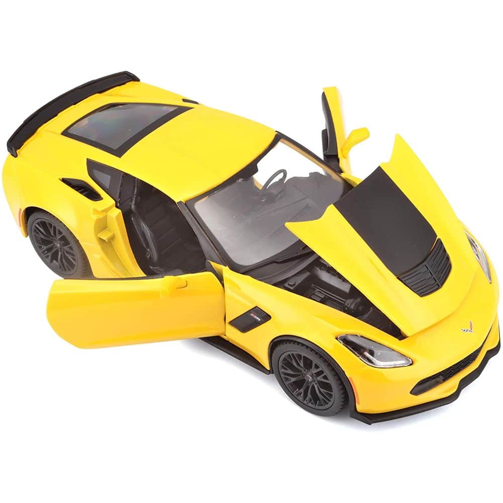 Maisto 2015 Corvette ZO6 1:24 Diecast Model